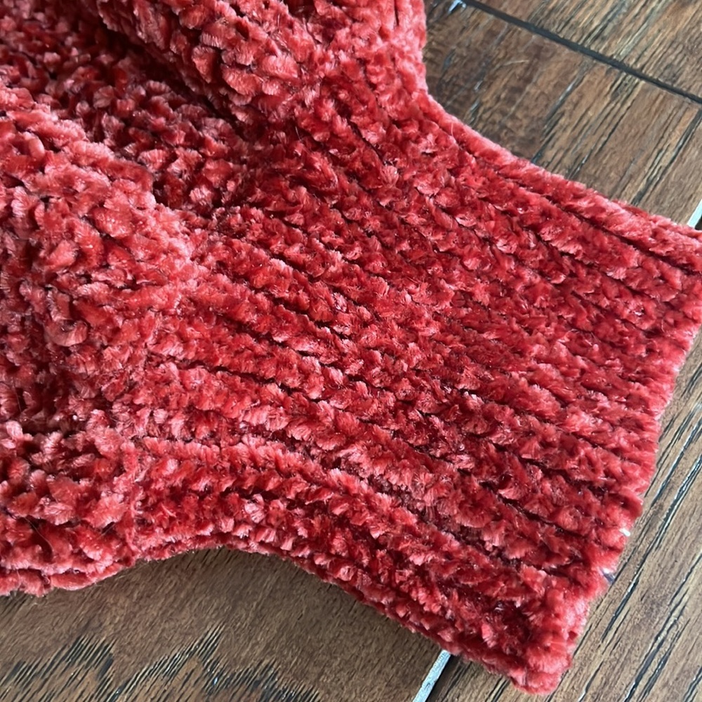 XS Cowl Neck Sweater - Picture 5 of 6